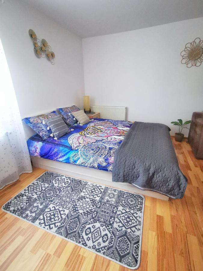 Hotel 1 For Rent Cluj-Napoca Esterno foto